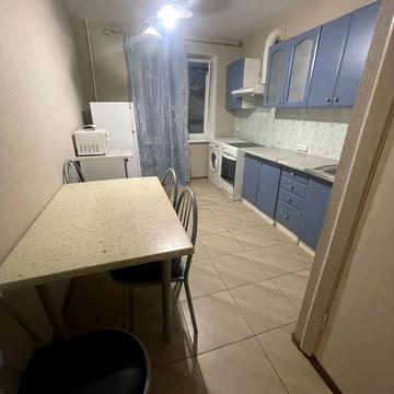 Слави бульв., 6