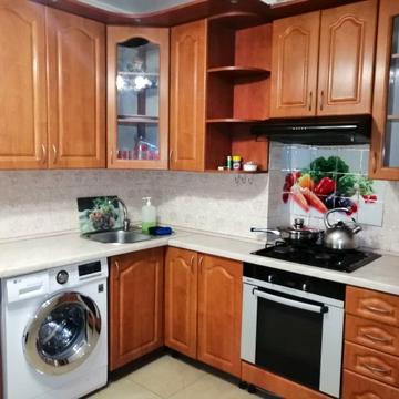 Червона вул., 3