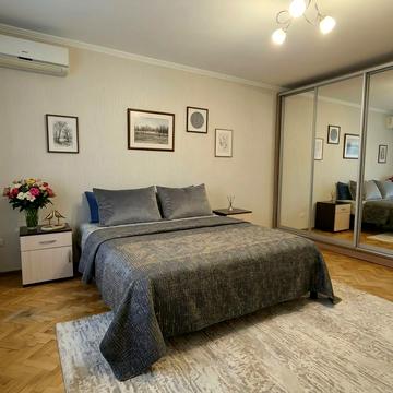 Патріарха Мстислава Скрипника вул., 40-А