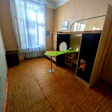 Мала Арнаутська вул., 9