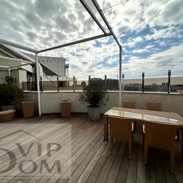 Добровольців вул. (Маршала Говорова), 18а