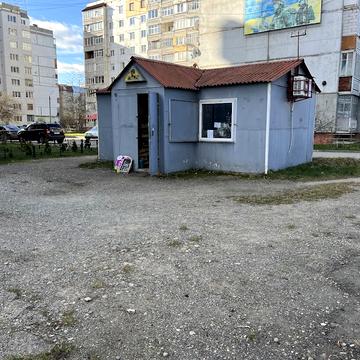 Миколи Леонтовича вул., 4