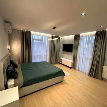 Голосіївський просп. (40-річчя Жовтня), 17