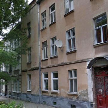 Марка Вовчка вул., 24