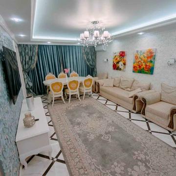 Домобудівельна вул., 9