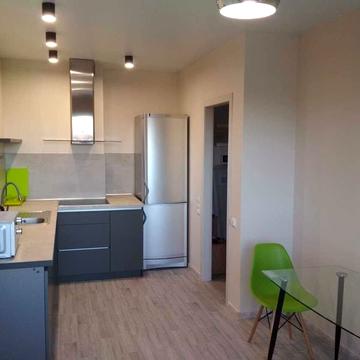 Нижньоключова вул., 14