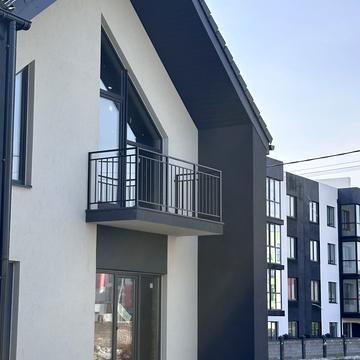 Масив Чарівний, 12Б