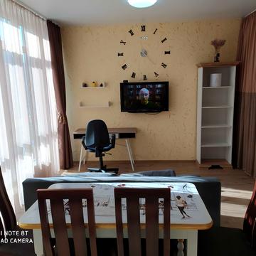 Добровольців вул. (Маршала Говорова), 10/6