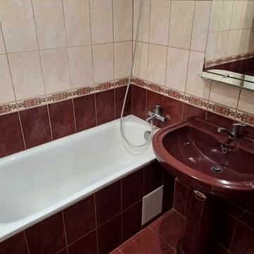 Київська вул., 76