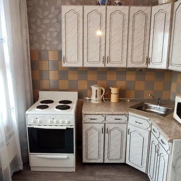 Рональда Рейгана вул., 1