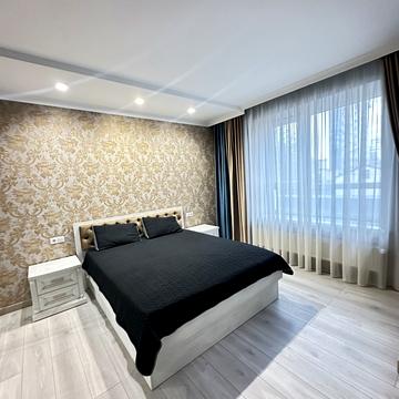 Гетьмана Мазепи вул., 164, к1