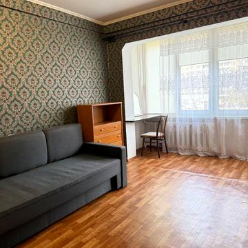 Оболонський просп., 37