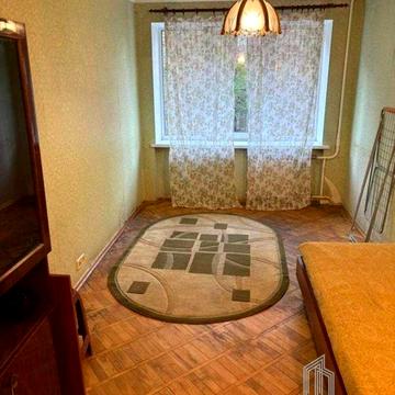 Загорівська вул. (Багговутівська), 38