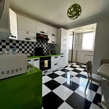 Крайна вул., 1В