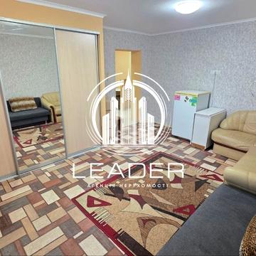 Миколи Бажана просп., 24/1