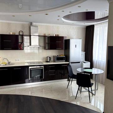 Феодосійська вул., 1-А