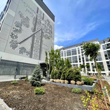 Олександра Довженка вул., (Будинок 15)