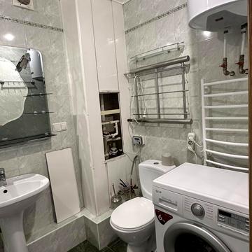 Академіка Павлова вул., 315