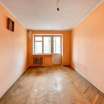 Роксоляни вул., 9