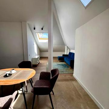 Старокозацька вул. (Комсомольська), 62-Т