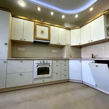 Миколи Закревського вул., 97