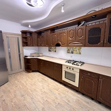 Галицька вул., (Будинок)