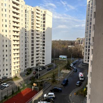 Професорська вул., 18