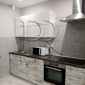 Європейського Союзу просп. (Правди), 43-Б