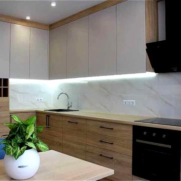 Драгоманова вул., 10