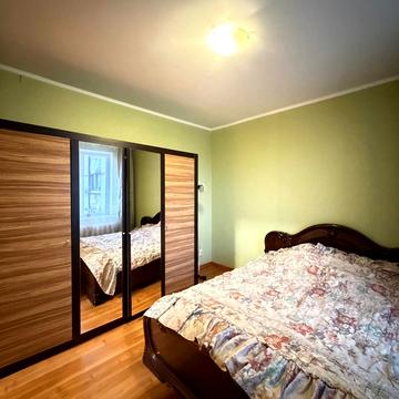 5-й Зарічний мікрорайон , 81