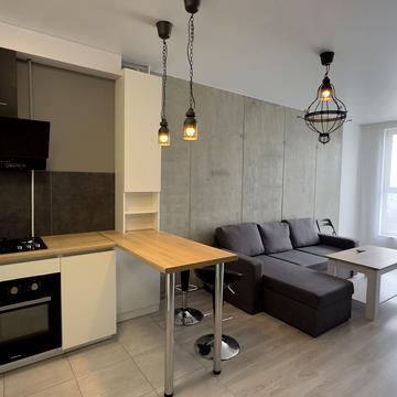 Володимира Великого вул. (Артема), 10в