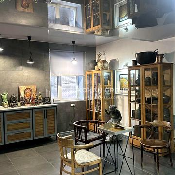 Проскурівська вул., 53