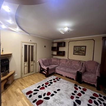 Зарічанська вул., 46