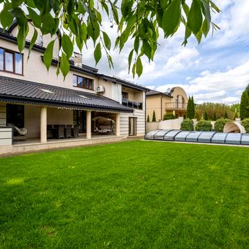 Зоряна вул.