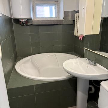 Володимира Вернадського вул. (Дзержинського), 35а к2