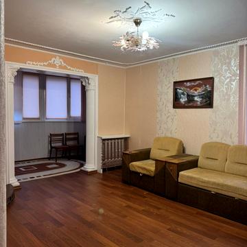 Академіка Сахарова вул., 42