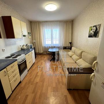 Милославська вул., 4