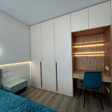 Всеволода Змієнка вул., 30