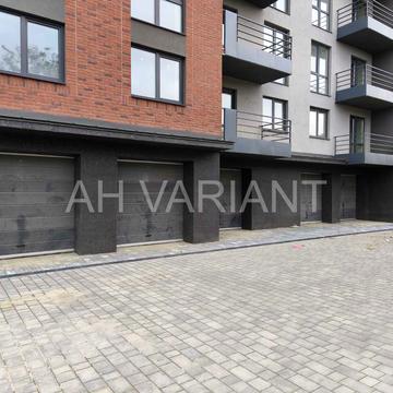 Бориса Тлехаса вул., (Будинок 3)