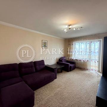 Ревуцького вул., 17