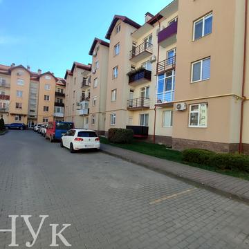 Вишнева вул., 22