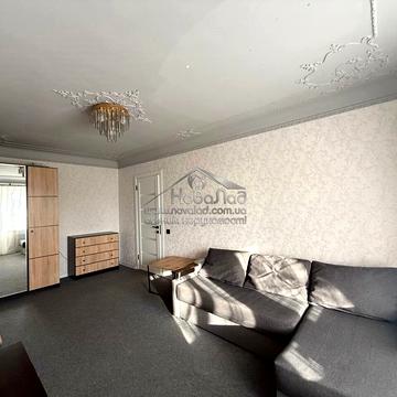 Олени Теліги вул., 37-Е