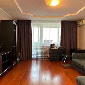 Набережна Перемоги вул., 136-А