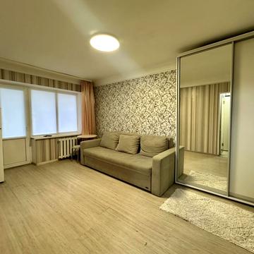 Чорних Запорожців вул. (Петра Запорожця), 17