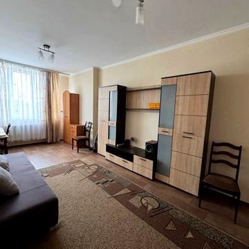 Лобачевського пров., 7