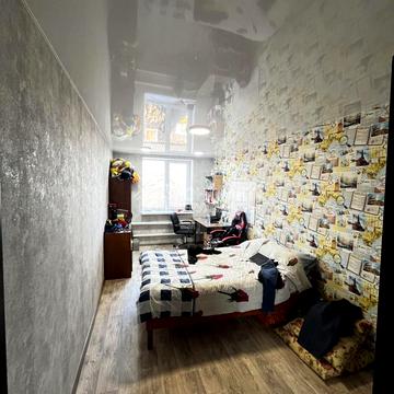 Олімпійська, 25