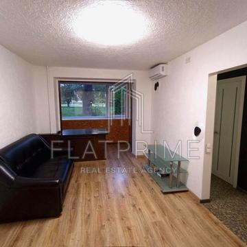 Миколи Руденка бульв. (Кольцова), 3