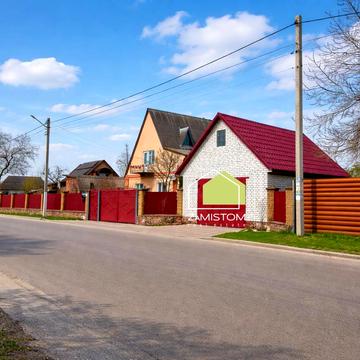 Центральна, 112