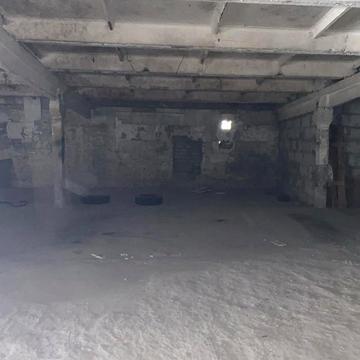 Гетьманська вул., 2