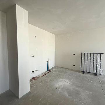 Бічна Зелена